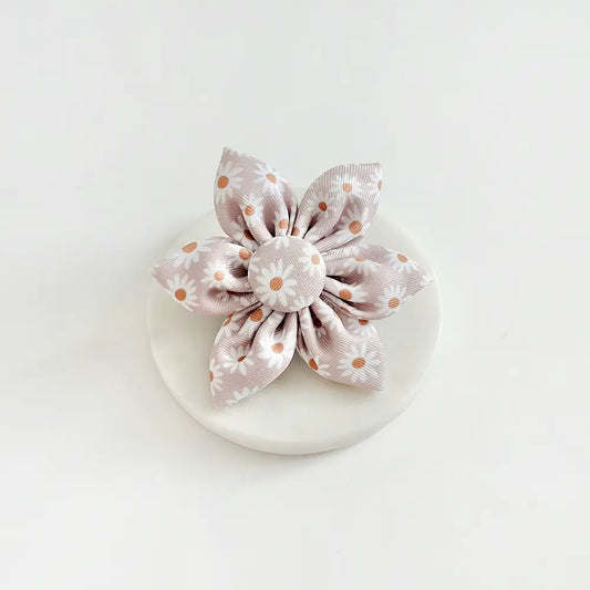 Cocopup Daisy Chain Collar Flower