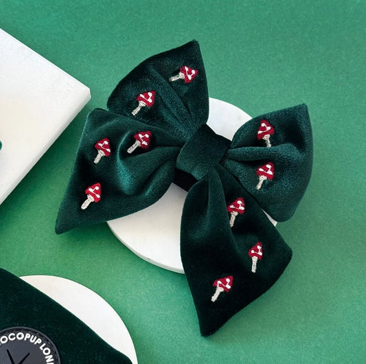 Toadstool Trails Sailor Bow