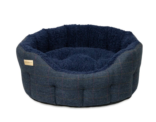 Traditional Tweed Bed